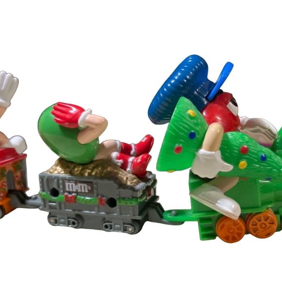 M&Ms Mini Plastic Christmas Train Set of Three - Picture 4 of 12